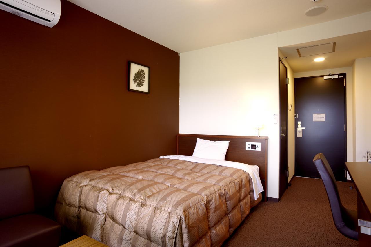 Karasuyamajo Country Club Hotel Bagian luar foto